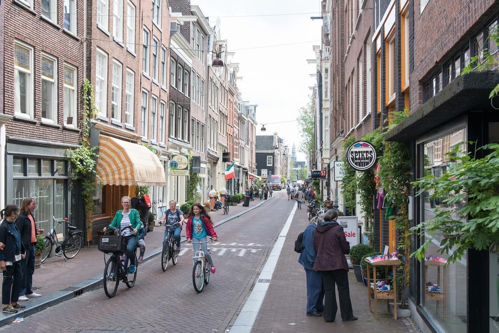 B&B Jordaan Corner อัมสเตอร์ดัม ภายนอก รูปภาพ