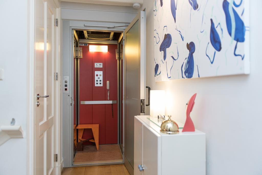 B&B Jordaan Corner อัมสเตอร์ดัม ภายนอก รูปภาพ